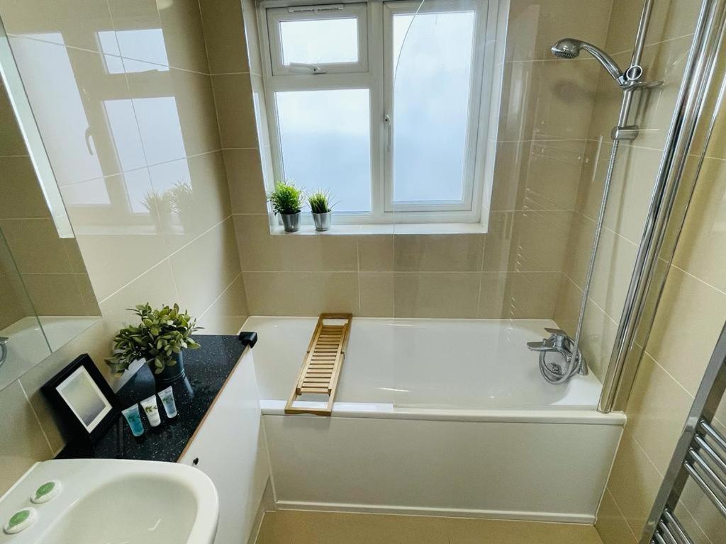 Enfield Chase Apartment Dış mekan fotoğraf
